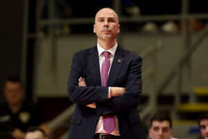 DA LI JE ENGLESKI PREPREKA? Španac o velikoj slabosti Penjaroje, kao novog trenera Partizana!