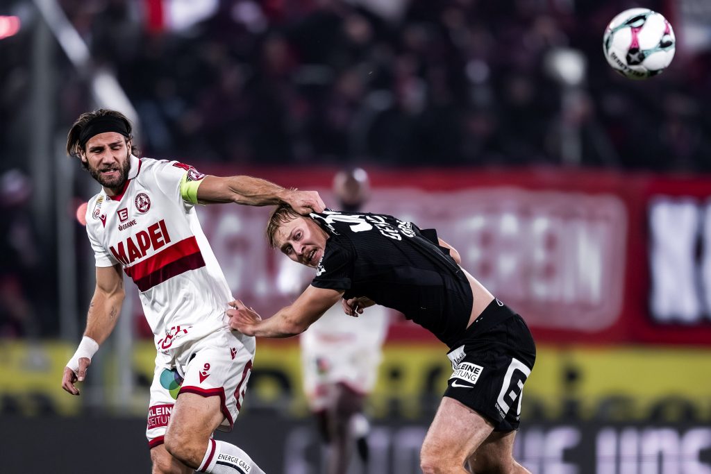 NE CVETA CVEĆE NI KOD ZVEZDINOG RIVALA U LIGI EVROPE: Trener Šturma otkrio šokantne detalje pred meč sa crveno-belima!