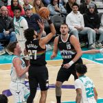 JOKIĆ I MAREJ PIŠU ISTORIJU: Nagetsi srušili rekord u Šarlotu, Nikola prestigao Džordana!