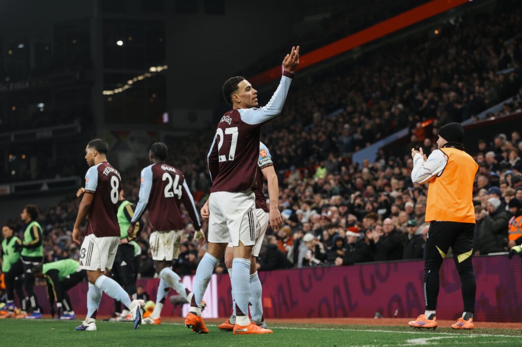 ASTON VILA HOĆE DA BUDE ŠAMPION: Birmingemski velikan hita ka prvom mestu!