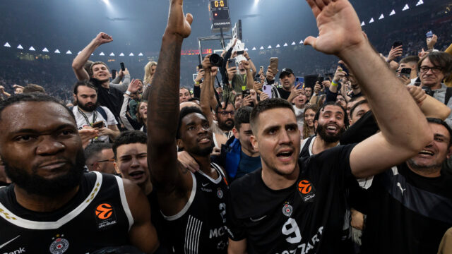 (TVITOVI) „GROBARI“ SLAVE: „Samo da ovaj poraz odvede ci*ane u kontra smer, klub pun legendi uvek sruši mutanta!“