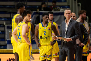 PARTIZAN IMA ŠANSU: Makabi oslabljen dolazi u Beograd!