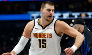 SNIMAK KOJI SVE BRINE: Pogledajte kako je Jokić u bolovima napustio parket posle povrede!