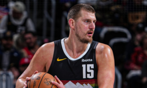 KATASTROFA NAGETSA: Jokić nemoćan protiv Hjustona, najgora utakmica Denvera u sezoni!