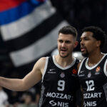 DA LI JE OVO PORUKA ZA VANJU? Navijači Partizana skandirali kapitenu, ali ne Marinkoviću!