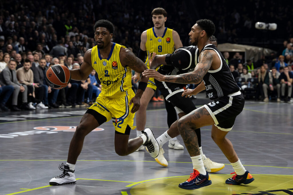 MAKABI PRESLIŠAO PARTIZAN: Grobari u Beogradskoj areni odavno nisu gledali ovako nemoćan Partizan!