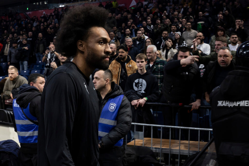 3 GODINE RAZLIKE, DVE POTPUNO DRUGE DIMENZIJE: Evo kako je Partizan od najboljeg tima u Evropi došao do rata navijača i igrača!