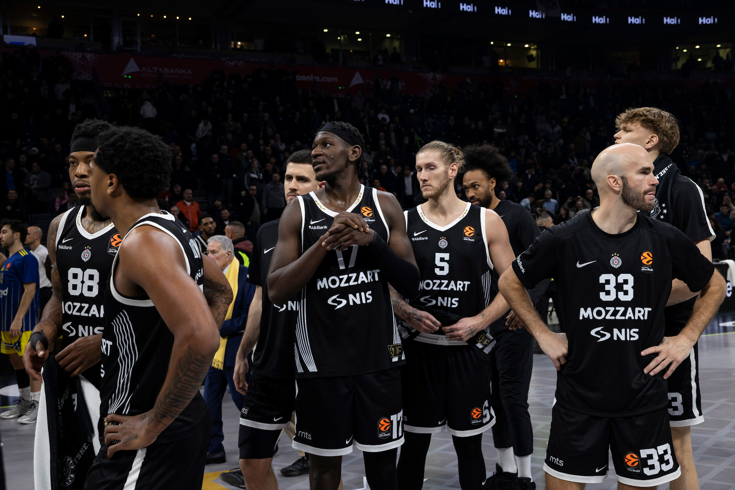 EVO KAKO JE PARTIZAN RAZBIJEN U ARENI KAO NIKADA RANIJE: 112 poena deluje kao premija, Makabi povukao ručnu u finišu, ali jedna lepa stvar za Grobare!