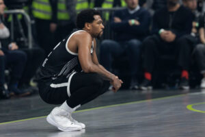 NIJE GA BRIGA ZA MIŠLJENJE NAVIJAČA?! Šokantna izjava Sterlinga Brauna!