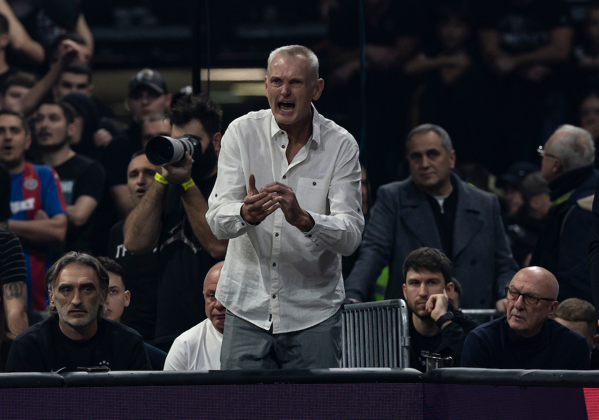 ŠTA KAŽU GROBARI? Paspalj progovorio o statusu Ocokoljića na klupi Partizana!