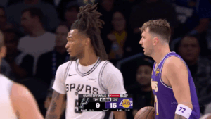 NIŠTA OD NOVOG TROFEJA ZA LEBRONA DŽEJMSA: Kasl razbio Lejkerse u polufinalu NBA Kupa!