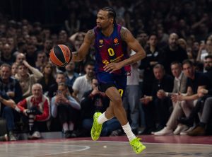 „NE ČUJETE ŠTA MI VIČU“: Panter „opravdao“ svoj srednji prst ponašanjem navijača!