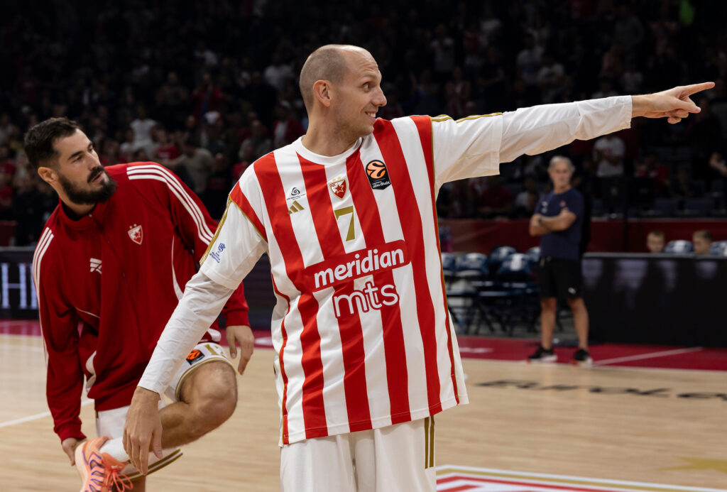 DAVIDOVAC BEZ DLAKE NA JEZIKU UOČI VEČITOG DERBIJA: “Ni prvog se ne sećam!” – ali jednu stvar jasno poručuje Partizanu!