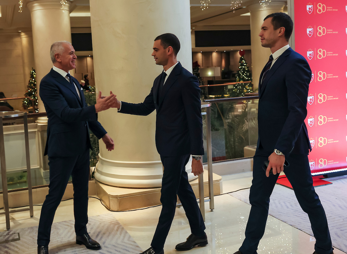 ZVEZDA MONOGRAFIJA 38 ZVEZDA MONOGRAFIJA 38