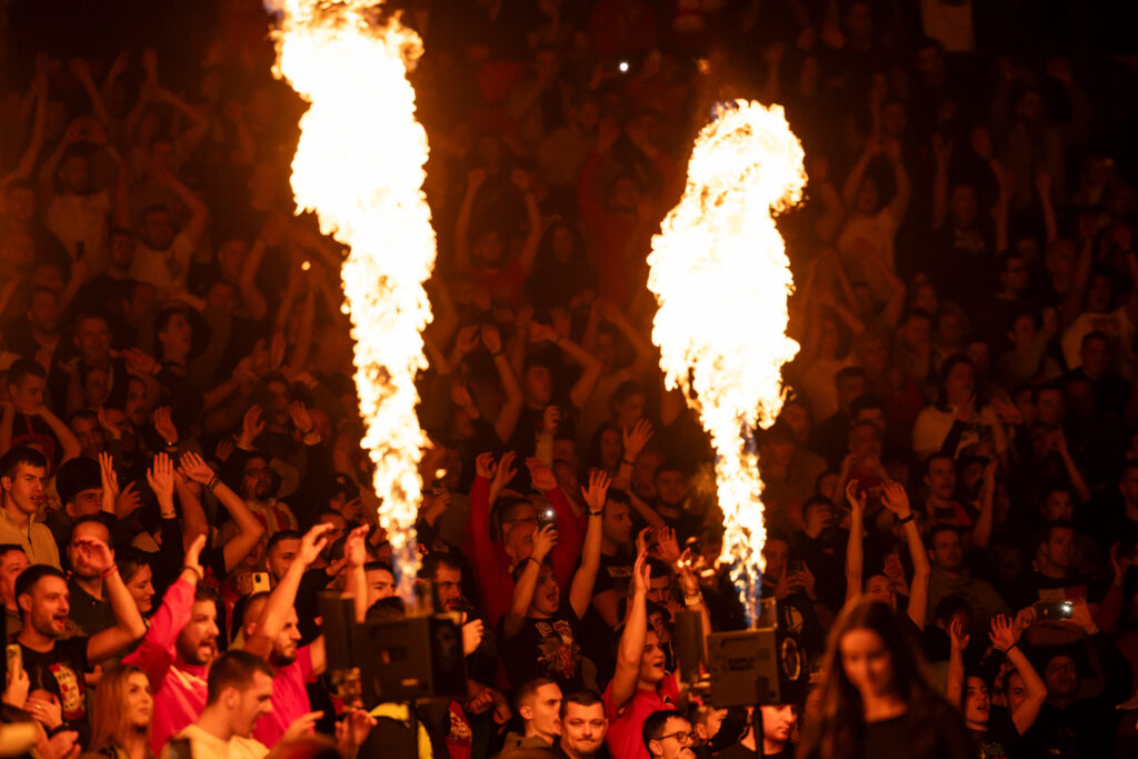 (TVITOVI) DELIJE SE ZAHVALJUJU SVETOM NIKOLI ZBOG TRIJUMFA: „Jedino dobro večeras je pobeda!“