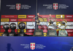 DODELJENA ZLATNA LOPTA: Oni su najbolji u srpskom fudbalu!