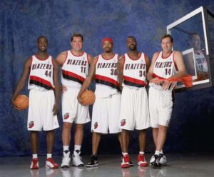 LEGENDA PRATI PARTIZAN: Jedno od najvećih imena evropske košarke u prvim redovima na meču crno-belih!