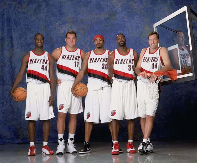 LEGENDA PRATI PARTIZAN: Jedno od najvećih imena evropske košarke u prvim redovima na meču crno-belih!