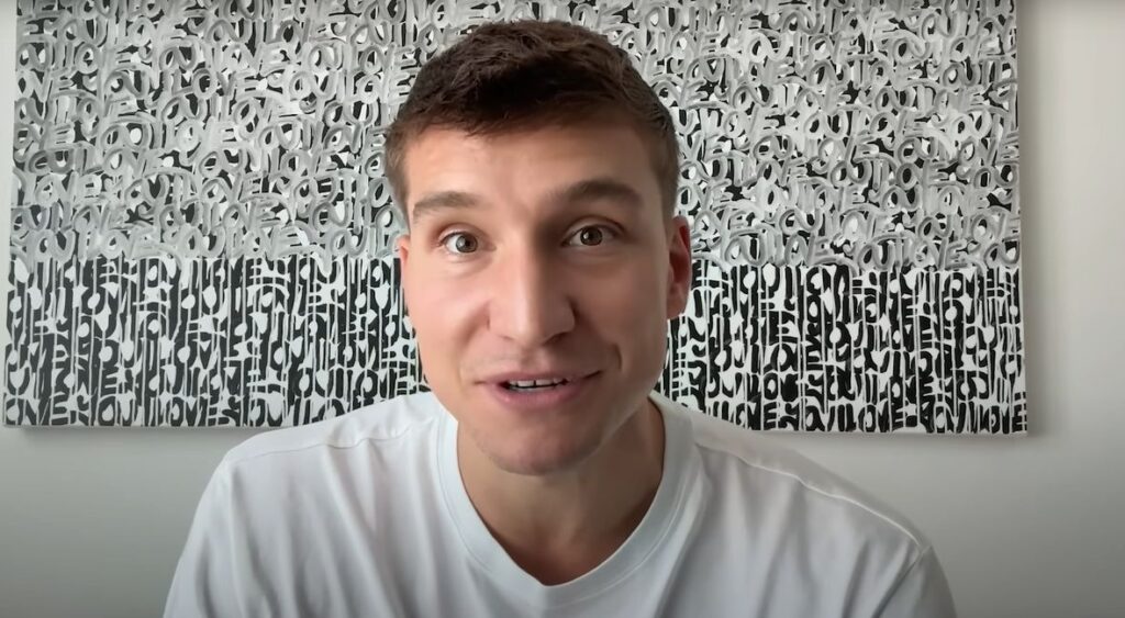 BOGDAN ZAPEVAO U SRED INTERVJUA: Srpski kapiten objasnio u čemu je draž derbija Zvezde i Partizana!