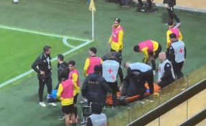 STRAŠNA POVREDA SRPSKOG REPREZENTATIVCA: Na nosilima iznet sa terena, čeka ga duža pauza!