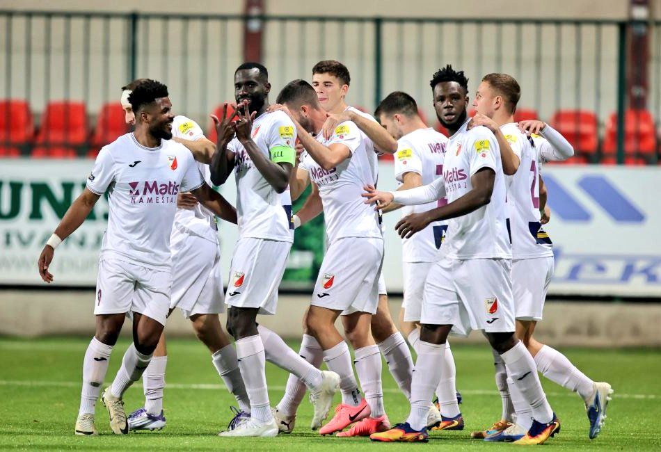 TRAŽE DA SE DOKAŽE OFSAJD: Iz Javora tvrde da je gol kojim su izgubili neregularan!