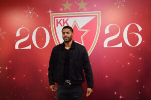 BATLER PROGOVORIO O SVOM NEOBIČNOM OBIČAJU: „Verovatno bi trebalo da prestanem to da radim!“