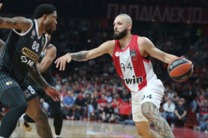 KLINCI, NIKAD VAM NEĆE BITI LAKŠE U SPORTU: Kamikaze šokirale i zvezdu Evrolige, ceo život mora da se trenira!