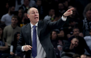 CRNO-BELI U NALETU: Još dvojica košarkaša u rosteru za derbi!