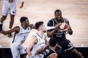 PARTIZAN REĐA POBEDE NAKON PROMENE TRENERA: Crno-beli umalo do stotke u Rumuniji!