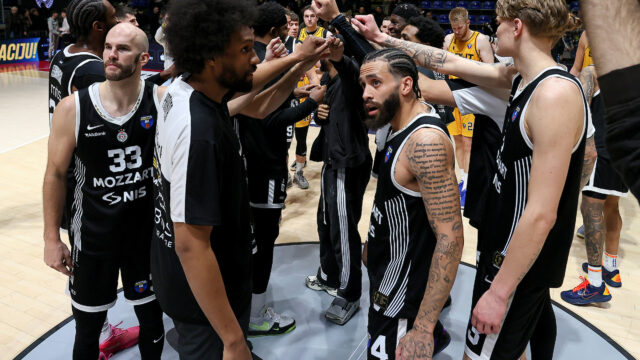 NOVI SUKOB KOŠARKAŠA SA NAVIJAČIMA: Kamera snimila obračun Amerikanaca sa ljudima ispred tunela!