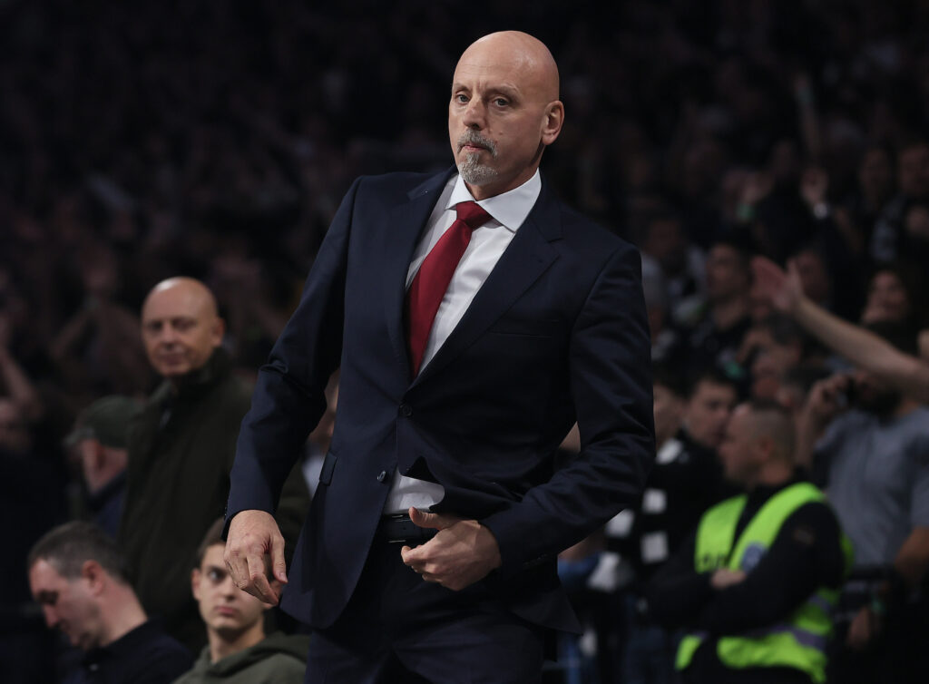 (POLUVREME) ZVEZDA PARIRA LIDERU EVROLIGE: Neizvesno poluvreme u Jerusalimu!