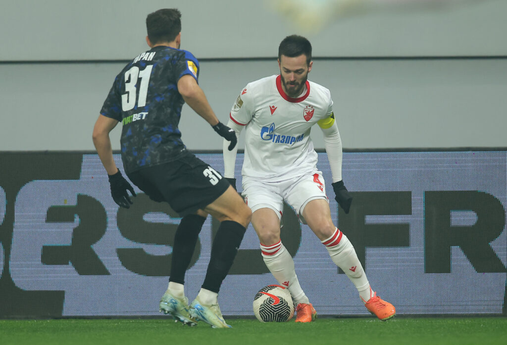 (POLUVREME) MIRNE MREŽE U TOPOLI: Zvezda kidiše na gol TSC-a, ali još uvek nema golova!