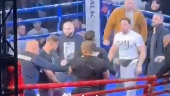 NOVI DETALJI: Oglasio se borac nakon skandalozne tuče na bokserskom meču u Novom Pazaru!