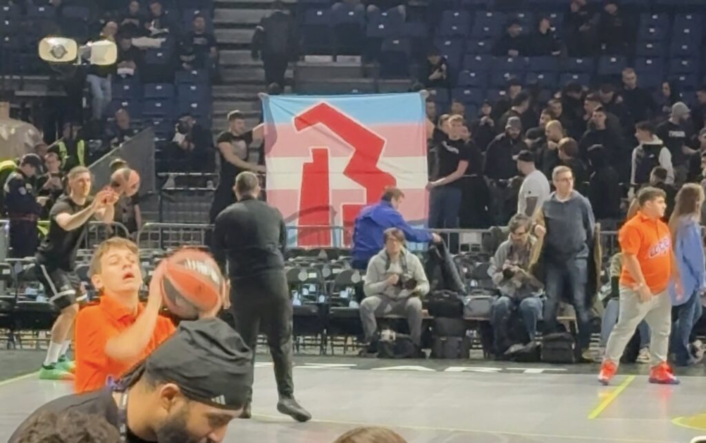 TRANSRODNA ZASTAVA I ZVEZDINA GRUPA BRIGATE?! Provokacija Grobara preko koje će se teško preći!