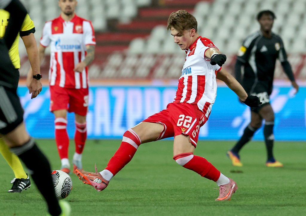 NA MARAKANI TRLJAJU RUKE? Evropski velikan želi Kostova u svojim redovima!