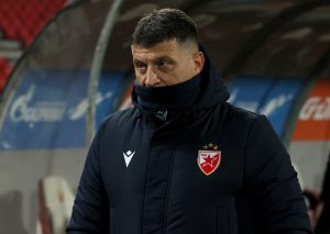 SAMO DA SE ZAVRŠI PRVI DEO PRVENSTVA, MI NEMAMO IGRAČA: Milojević zaista vadi maksimum iz onoga što mu je ostalo!