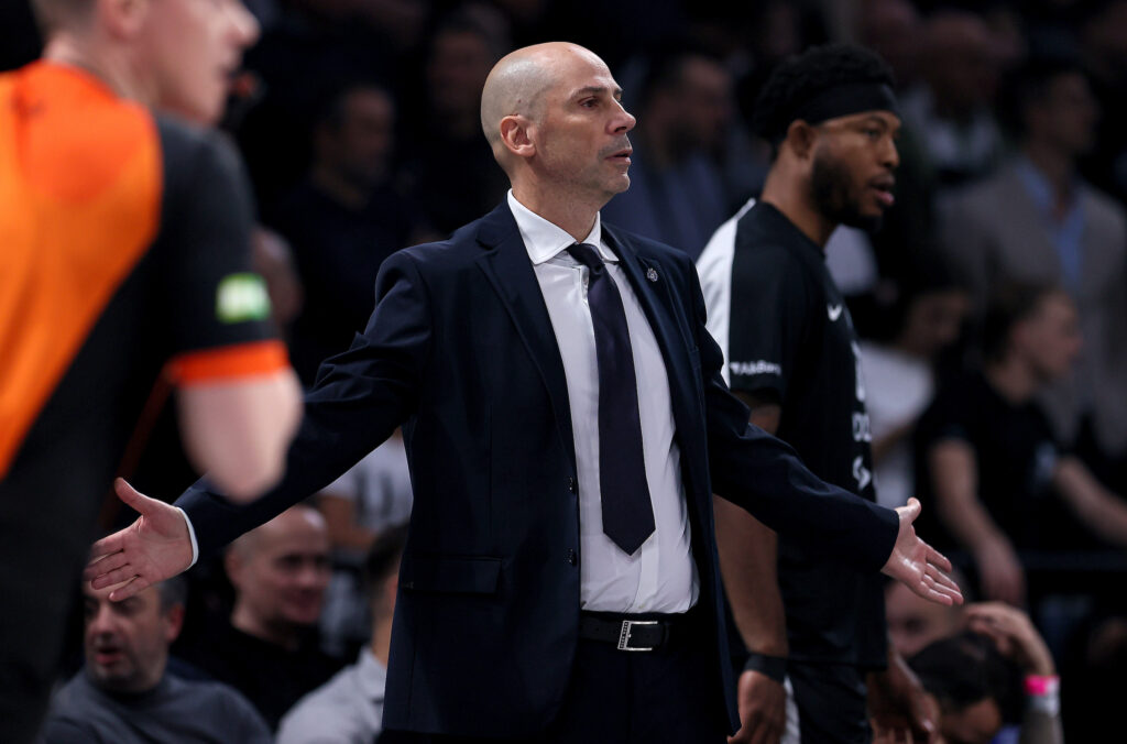 PORUKA ZA PENJAROJU: Lepe reči za trenera Partizana iz Barselone!