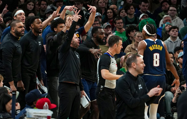 DENVER RAZBIJA BEZ JOKIĆA: Nagetsi šokirali Boston i serijom 14:0 slomili rivala!