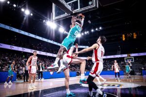 KLUŽ RAZBIO FMP: Rumunski tim vezao četvrtu pobedu i preuzeo treće mesto!