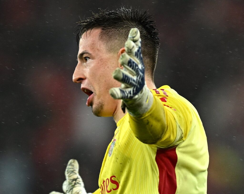 PRAVA LUDNICA U LIGI ŠAMPIONA: Golman pogotkom doneo Benfiki prolaz dalje, Stanković stopama oca gazi sve pred sobom, pet klubova iz Premijer lige među osam najboljih!