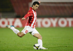 BURZANOVIĆ BEZ ZADRŠKE: „Igrao sam protiv Rendžersa sa nogom u gipsu, voleo bih da budem trener Zvezde!“