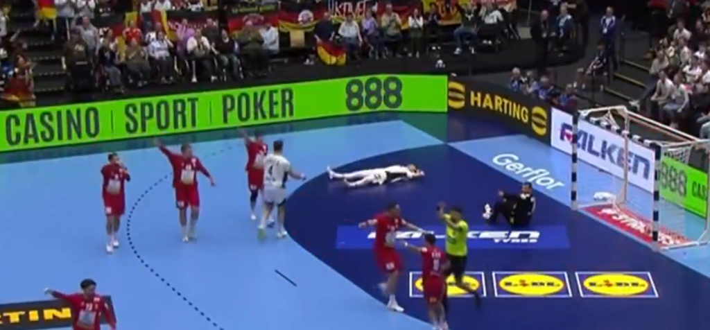 AUTOGOL SA KLUPE: Bizaran potez selektora Nemačke doneo pobedu Srbiji!