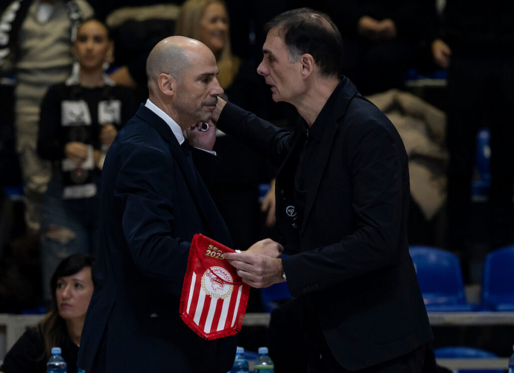 ĐOAN PENJAROJA REVOLTIRAN: „Ako nam navijači pomažu 40 minuta i bore se za nas, onda mi moramo da se borimo za njih!“