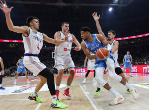 JANIS I NIKOLA SAIGRAČI?! Srpsko-grčki tandem na pomolu!