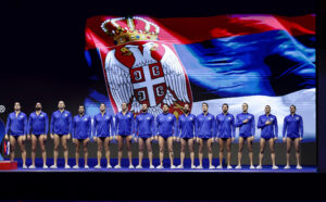 CRVENO-BELI NA TRIBINAMA: Zvezdini košarkaši u Areni uz Srbiju u borbi za zlato!