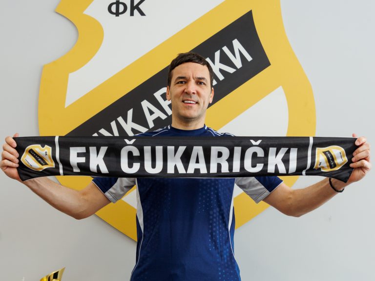 POTPIS LEGENDE ZA ČUKARIČKI: Čuveni golman donosi neprocenjivo iskustvo!