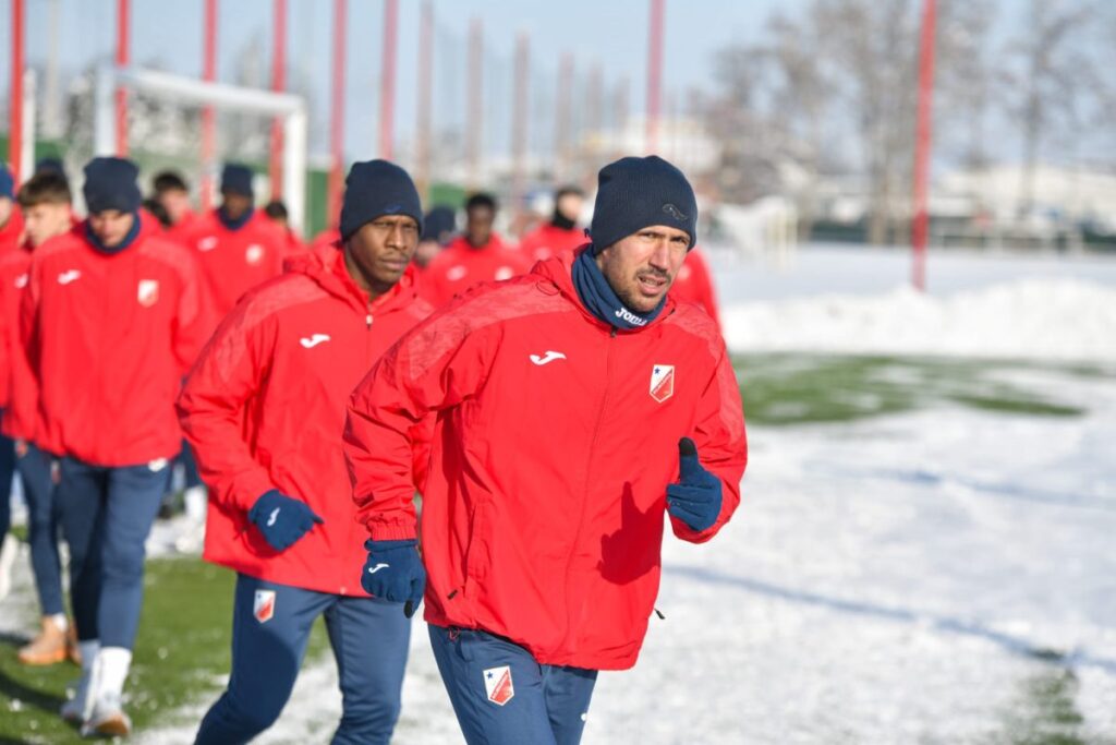 VOJVODINA OTPUTOVALA U ANTALIJU: Čeka ih pet pripremnih mečeva!