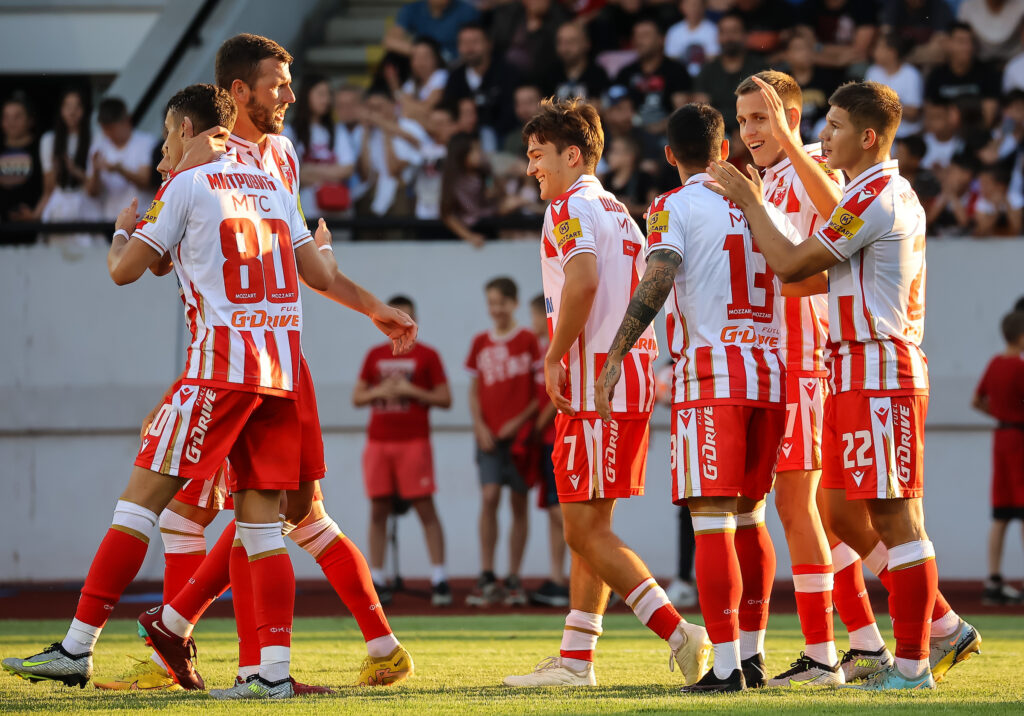 NEKADAŠNJI ZVEZDIN FUDBALER NA PRAGU POTPISA: Menja novog igrača Partizana!