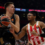 (POLUVREME) DUBAI SE VRATIO U IGRU: Zvezda prosula prednost iz prve četvrtine!