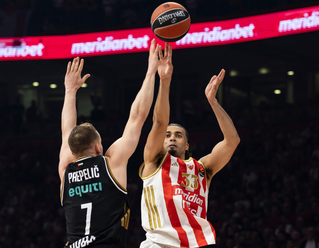 MA, CRVENO-BELI NE NAMERAVAJU DA STANU: Dubai nemoćan protiv Zvezde!